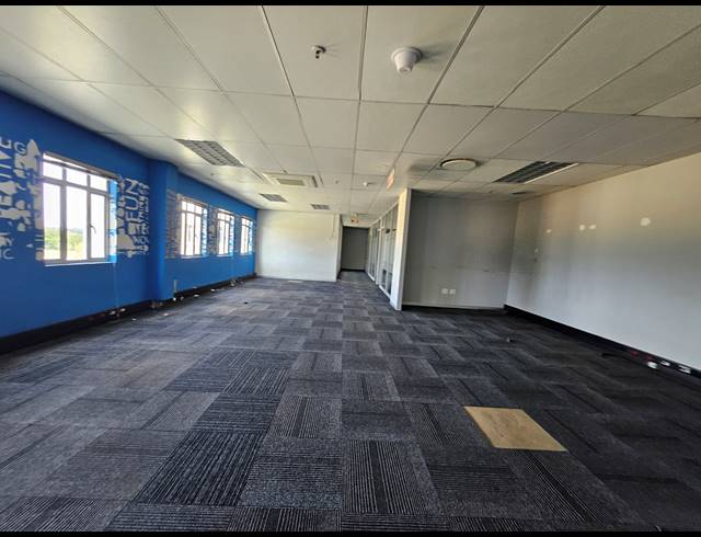 6,242M² WAREHOUSE TO LET IN RANDJESPARK